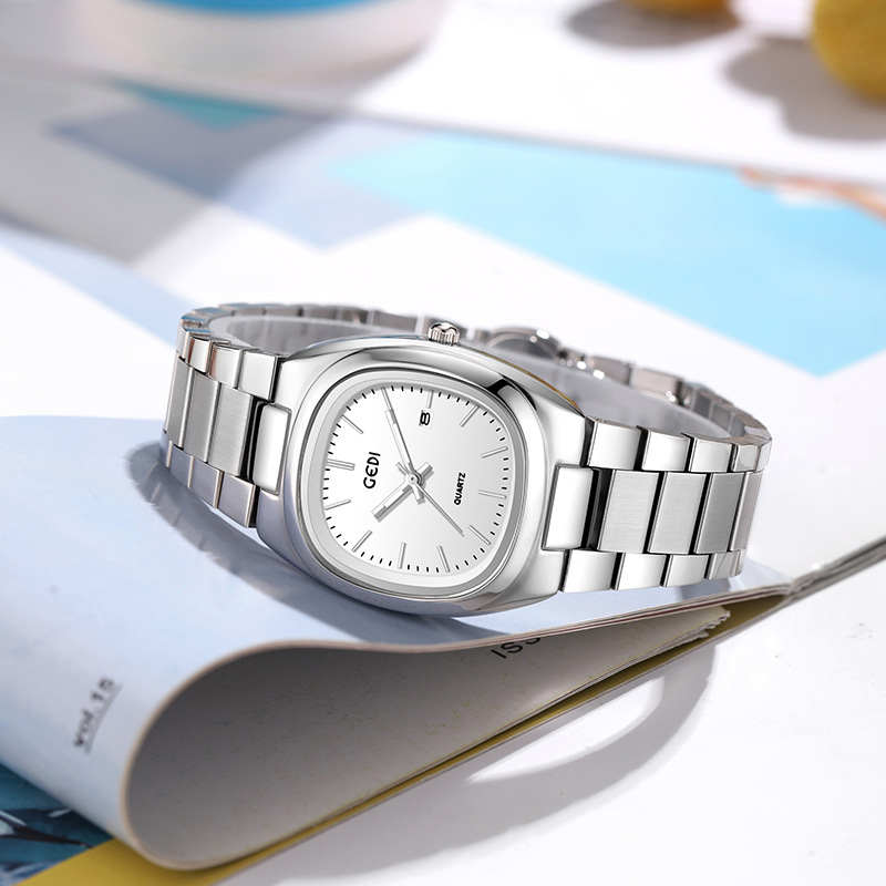 UTHAI CQ361 Modieus dameshorlo - Luxury Watch Strap recensie en prijs