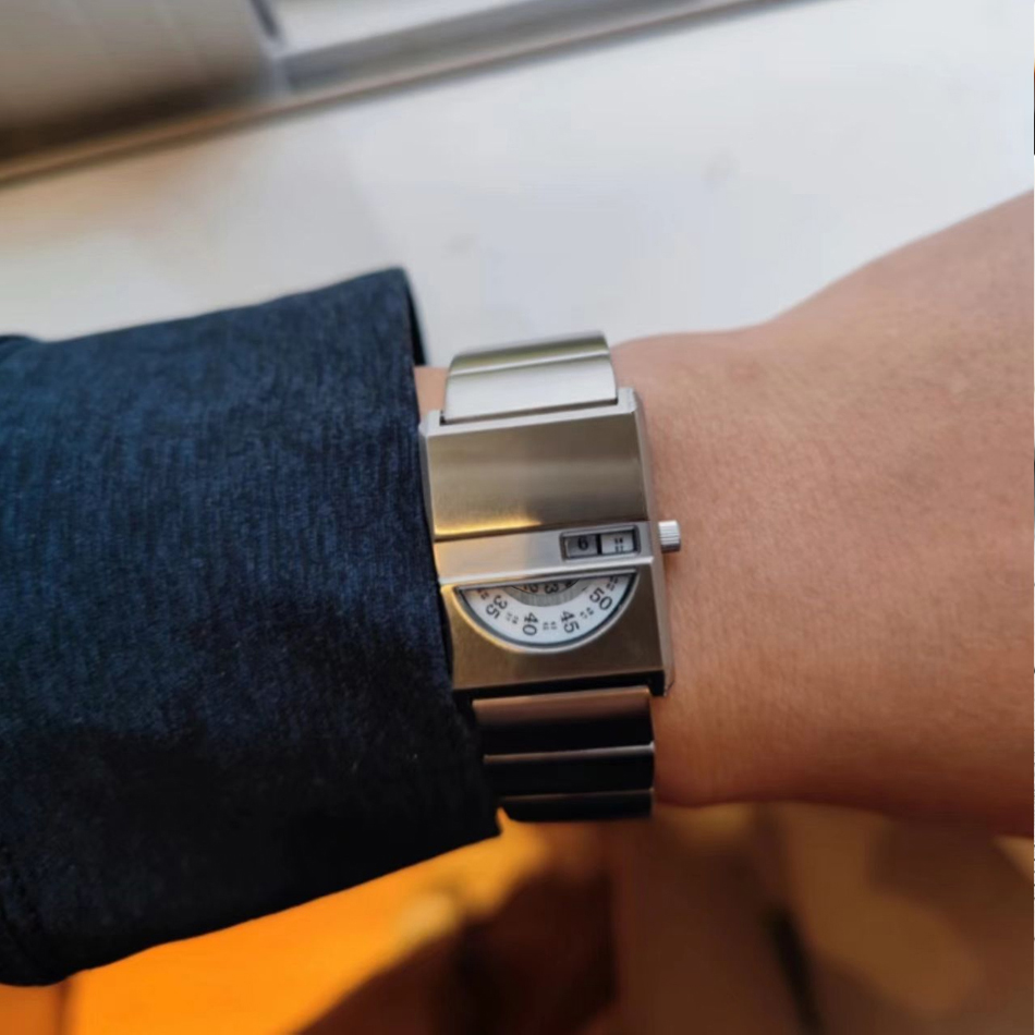 Herenarmbandhorloges Vierkant  - Luxury Watch Exchange recensie en prijs