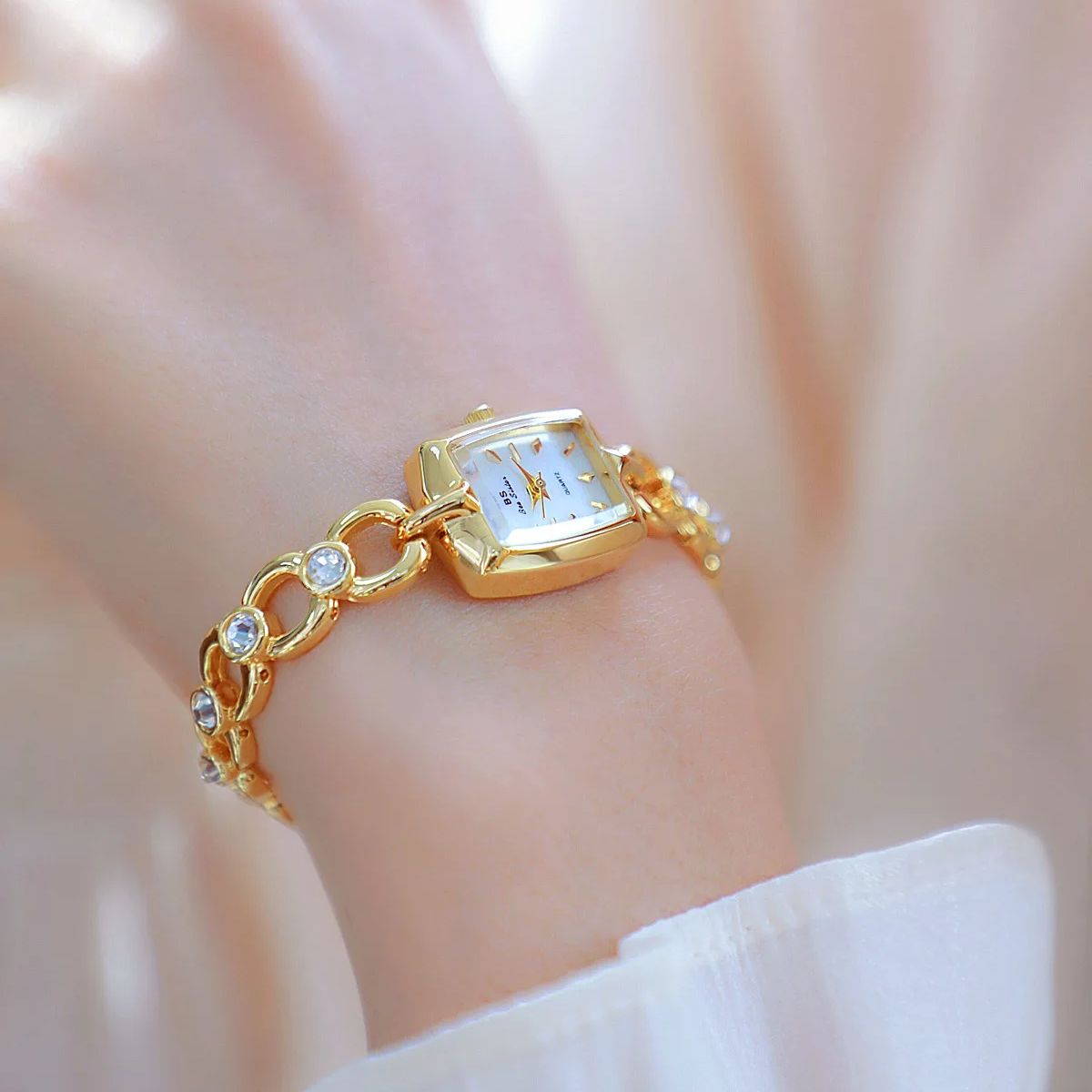 UTHAI Horloge voor dames Licht - Luxury Watch And Jewelry Brand recensie en prijs