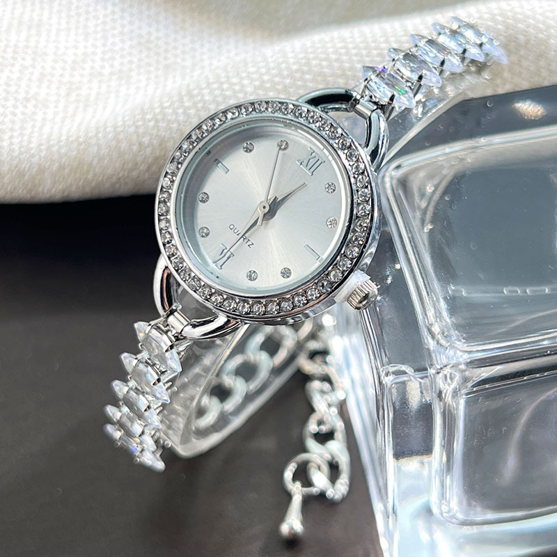 UTHAI CQ383 Modieuze dameshorl - Luxury Watch Diamond recensie en prijs