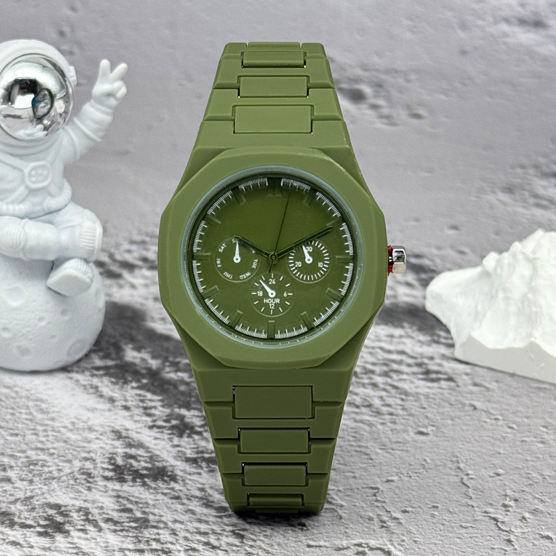 Beroemd merk nep drieogige wij - Luxury Watch Maker recensie en prijs